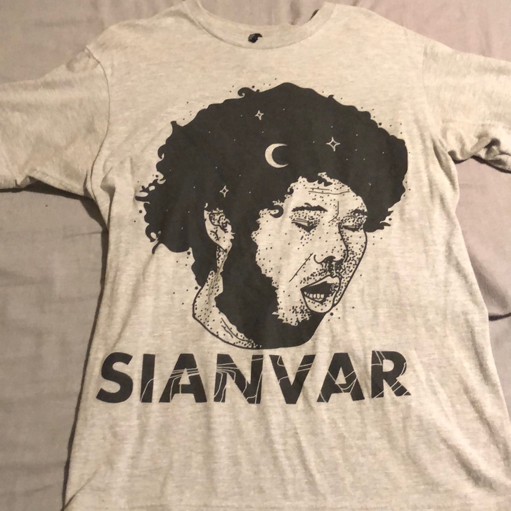 Sianvar band shirt